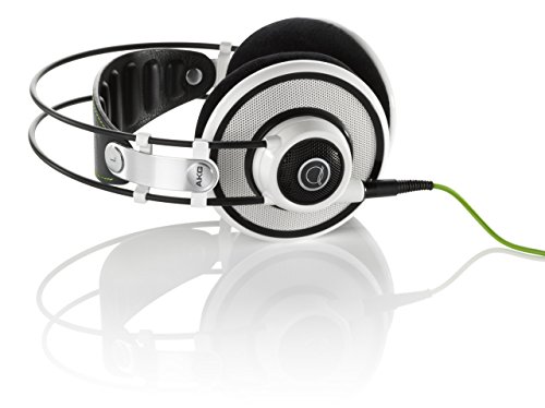 AKG Q701