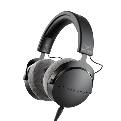 beyerdynamic DT 700 PRO X